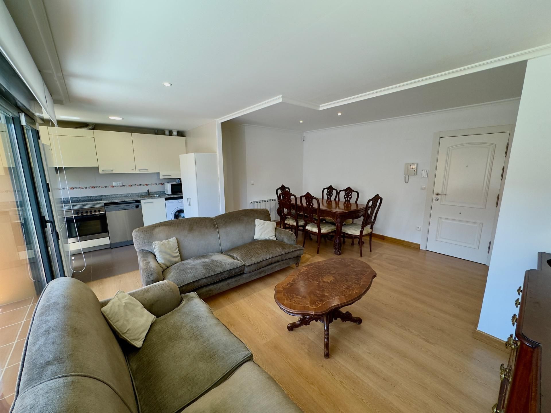 Wohnzimmer von Wohnungen zum verkauf in Comillas (Cantabria) mit Heizung, Privatgarten und Terrasse