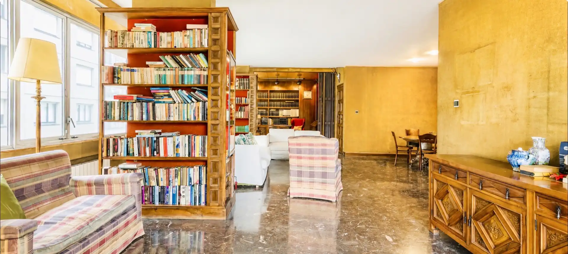 Sala d'estar de Pis en venda en Barcelona amb Terrassa