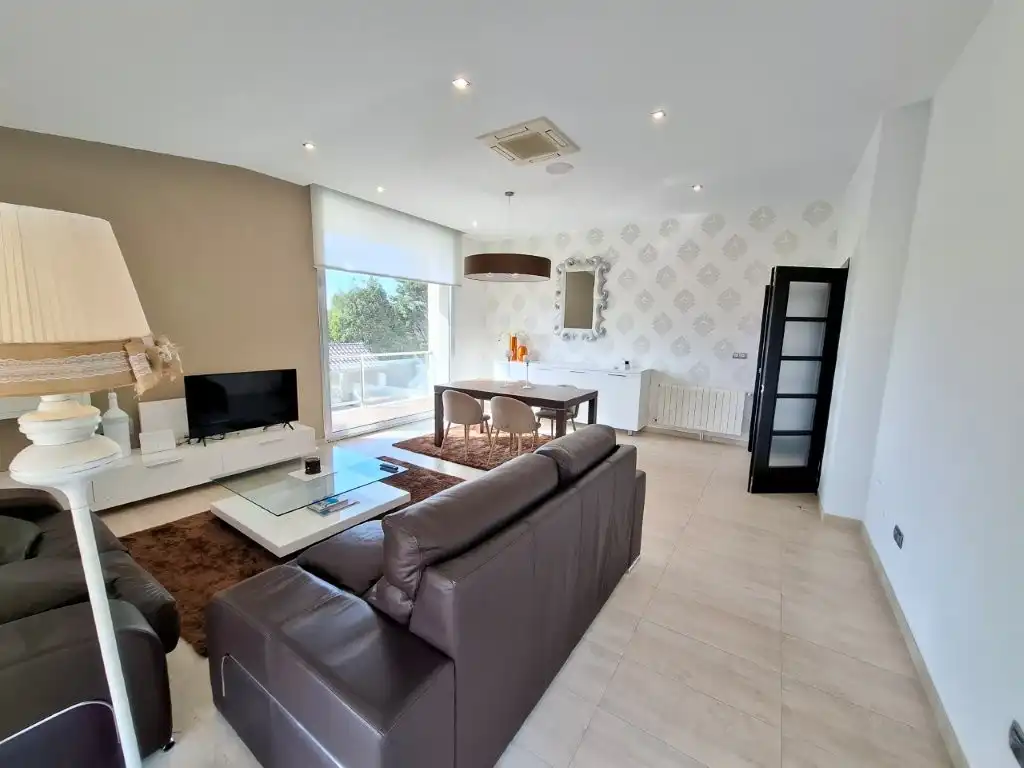 Sala de estar de Casa o chalet en venta en Cee con Calefacción, Jardín privado y Terraza