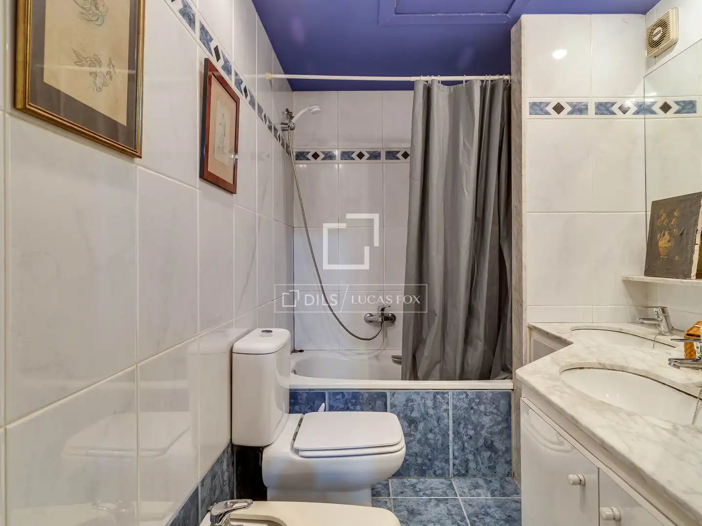 Baño de Piso en venta en Barcelona con Calefacción, Parquet y Trastero