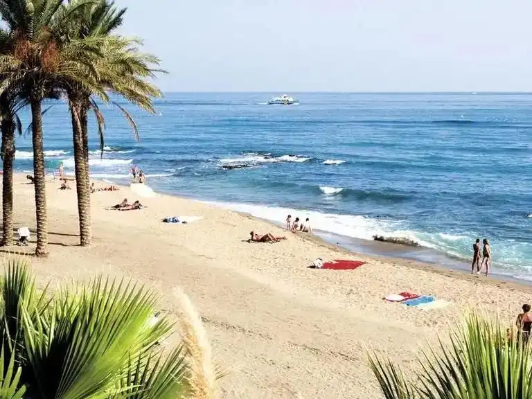 Außenansicht von Wohnung zum Verkauf in Benalmádena mit Klimaanlage, Terrasse und Möbliert