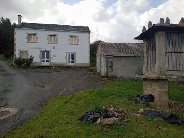 Casa-chalet en Alquiler en Cervo
