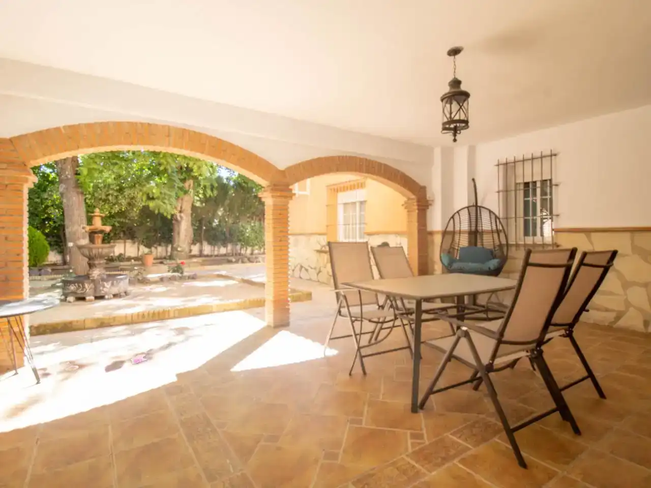 Terrassa de Pis en venda en Baeza amb Aire condicionat, Jardí privat i Traster