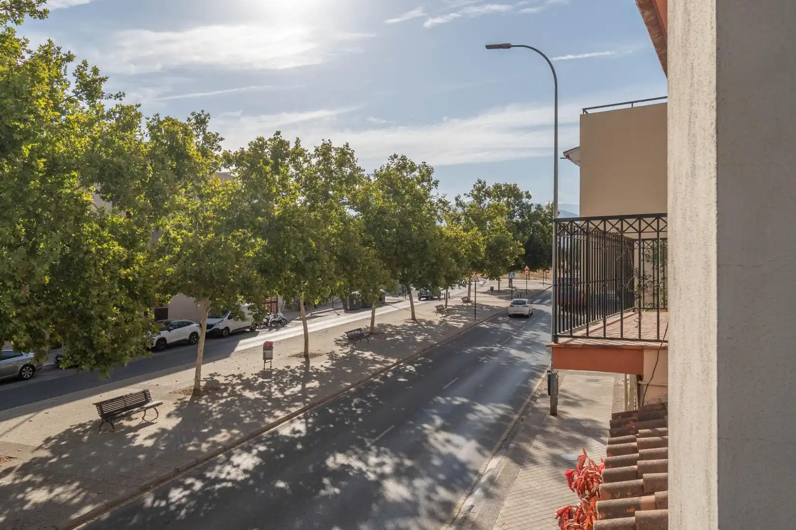 Außenansicht von Gebäude zum Verkauf in Granada