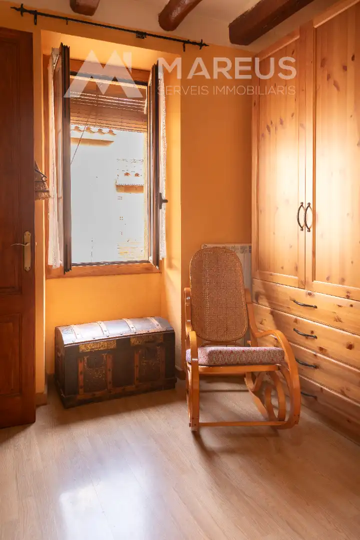 Habitación de Casa adosada en venta en Torrelavit con Calefacción