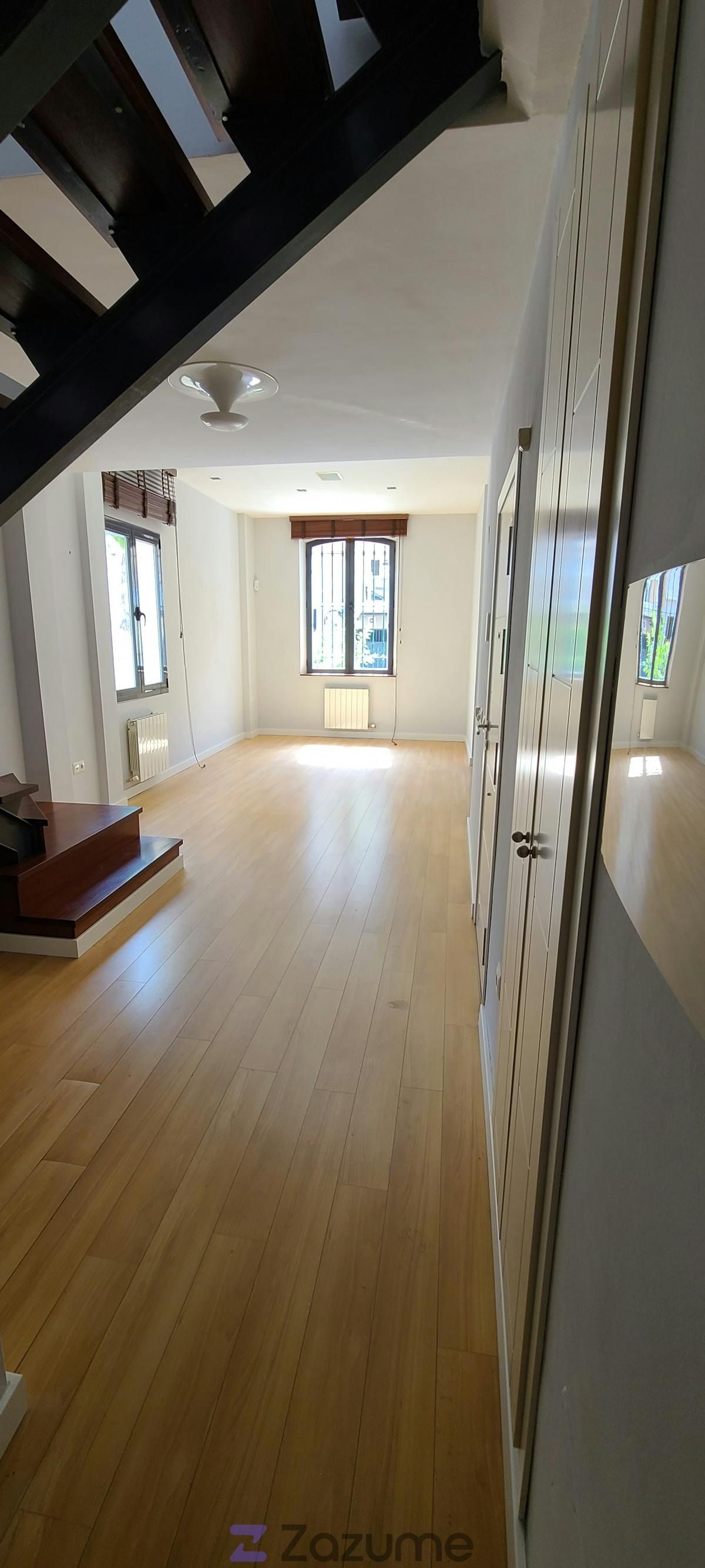 Duplex to rent in C. Hurtado de Mendoza, Conde de Ureña