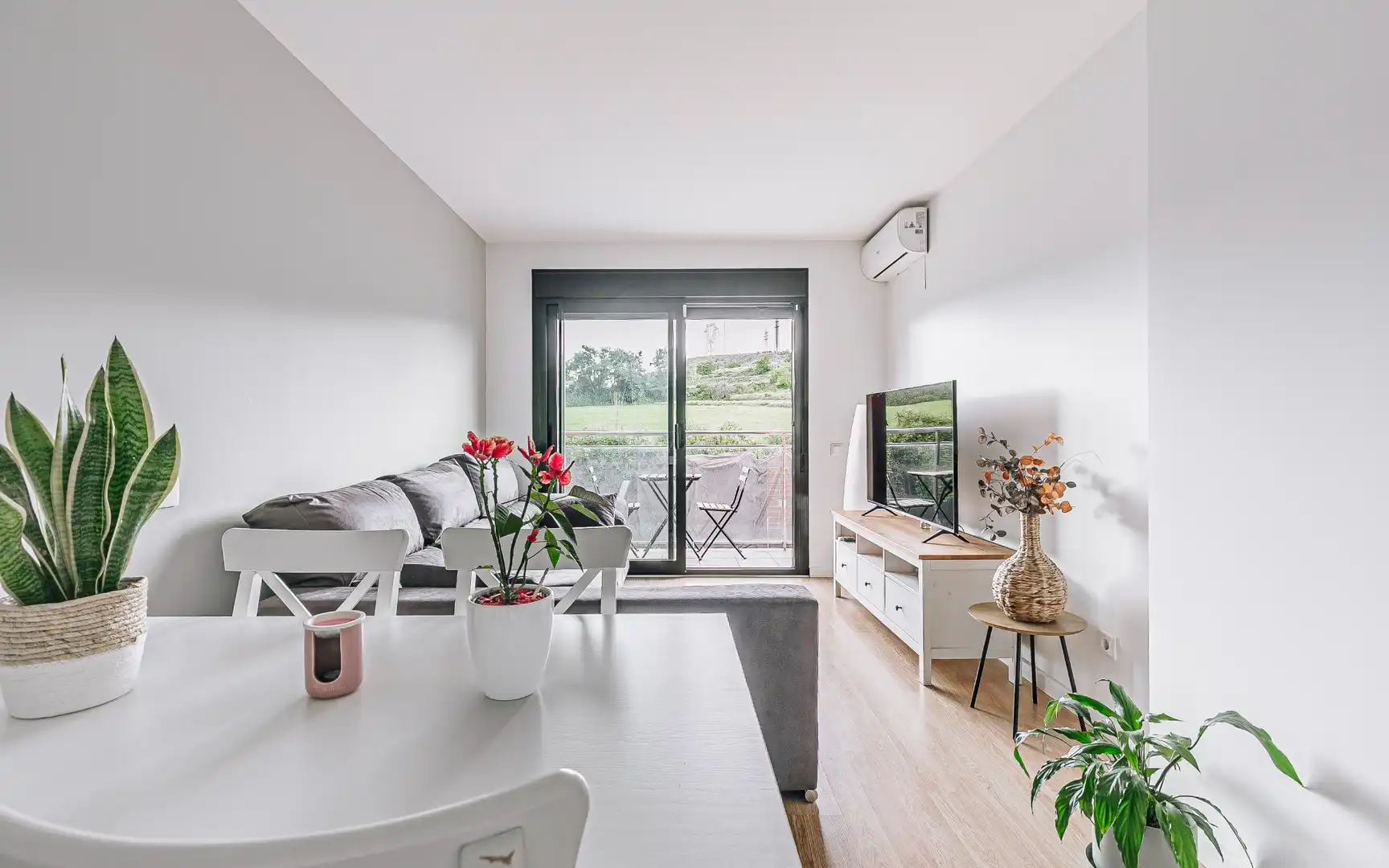 Wohnzimmer von Wohnung zum Verkauf in Les Masies de Roda mit Klimaanlage und Heizung