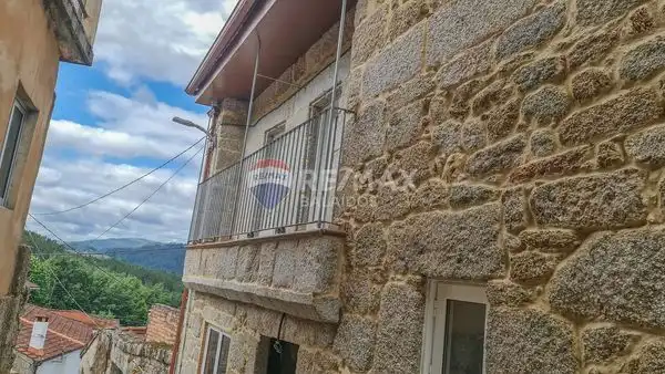 Exterior view of Houses for sale in Cenlle  with Private garden and Storage room
