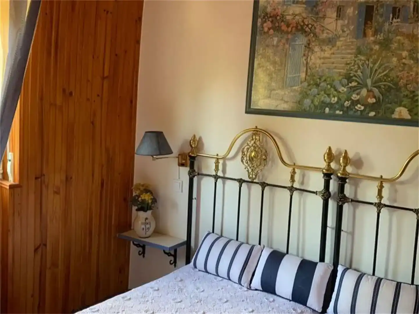 Habitación de Casa o chalet en venta en Hortigüela con Jardín privado, Parquet y Trastero