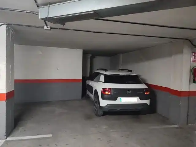 Parking of Garage for rent in Fuenlabrada