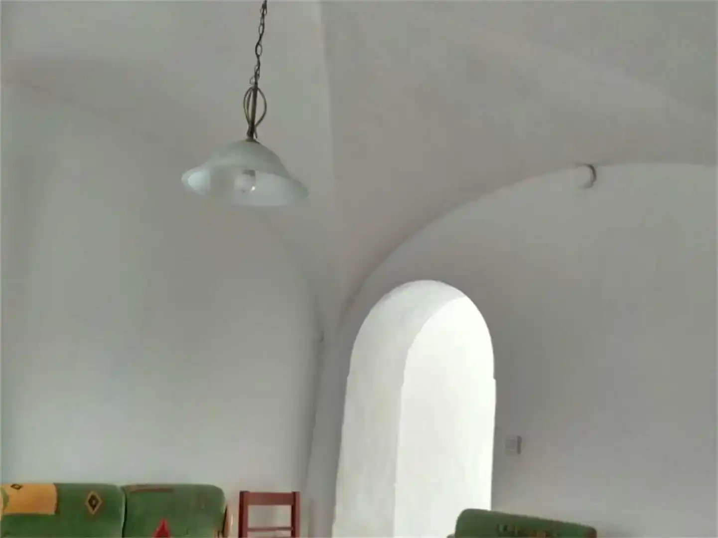 Casa adosada en venta en Feria con Trastero, Lavadora y Microondas
