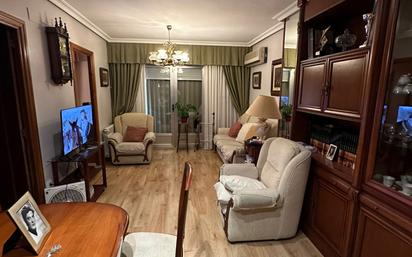 Living room of Flat for sale in Villanueva de la Serena  with Furnished