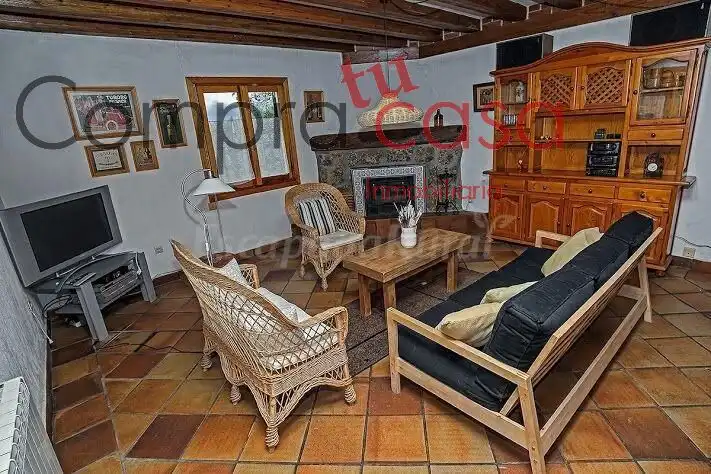 Sala de estar de Casa o chalet en venta en Valverde del Majano con Calefacción, Jardín privado y Terraza
