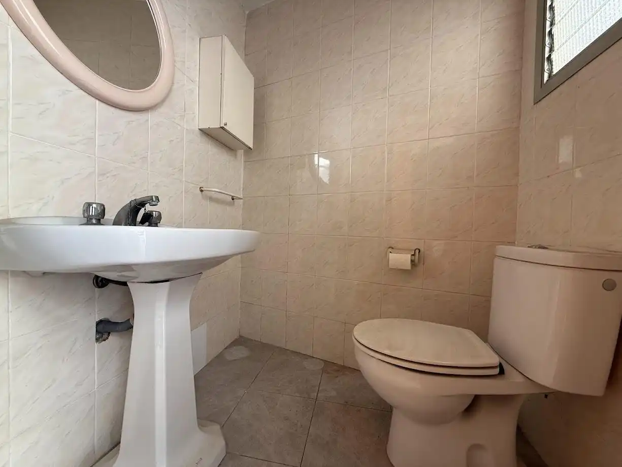 Baño de Piso en venta en Mislata con Terraza, Trastero y Balcón