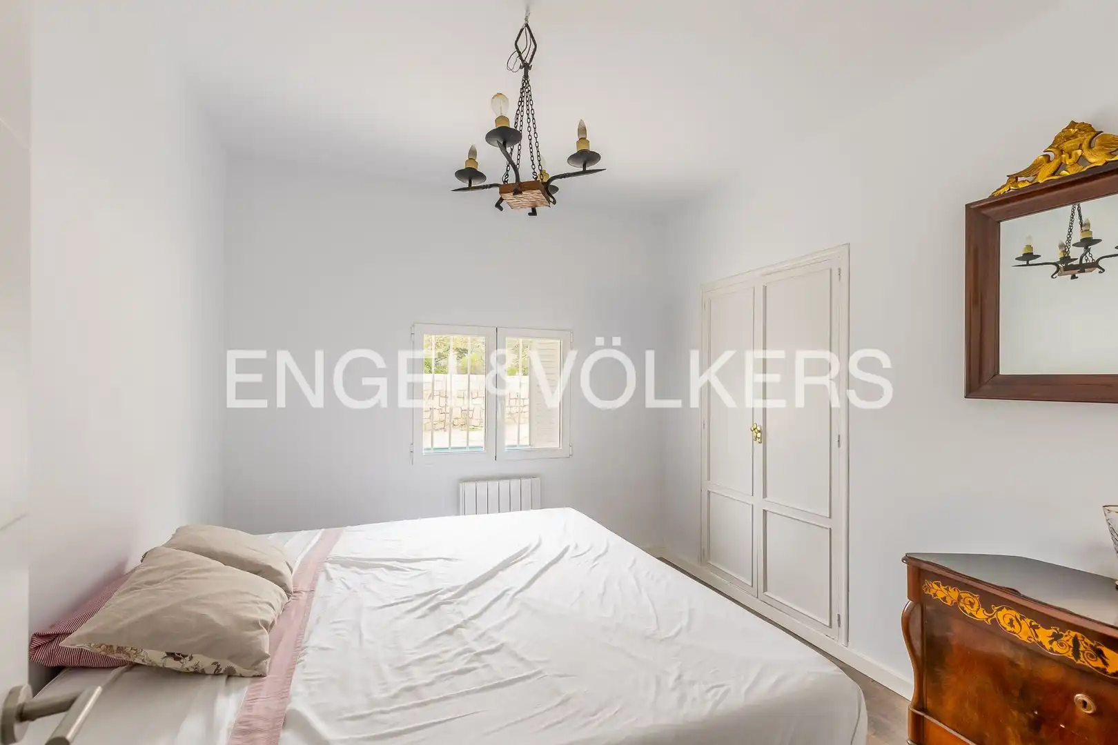 Habitación de Casa o chalet en venta en La Cabrera con Calefacción, Jardín privado y Piscina