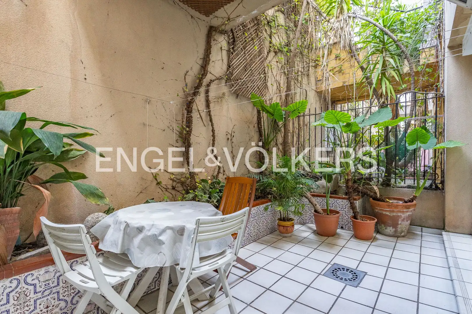Terrassa de Casa o xalet en venda en Rubí amb Aire condicionat, Calefacció i Jardí privat