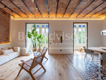 Piso con balcón en venta en Gran Via de les Corts Catalanes 569