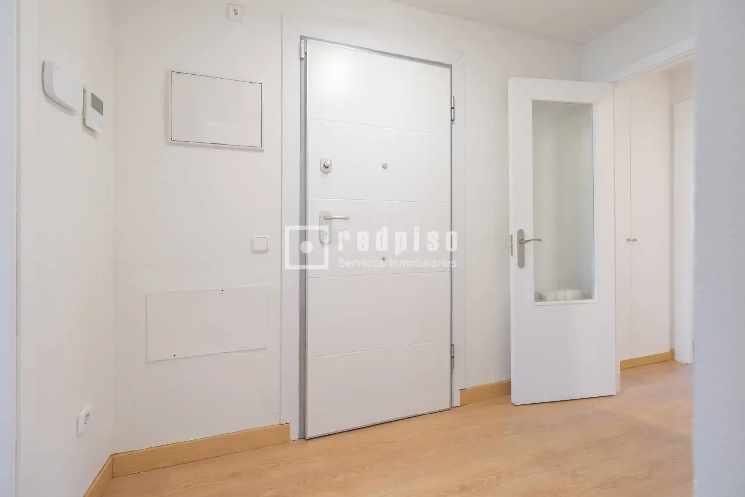 Flat for sale in Madrid  with Air Conditioner, Heating and Private garden