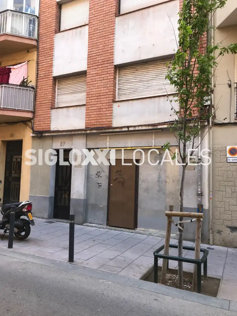 Local comercial en venda a POU, imagen 3