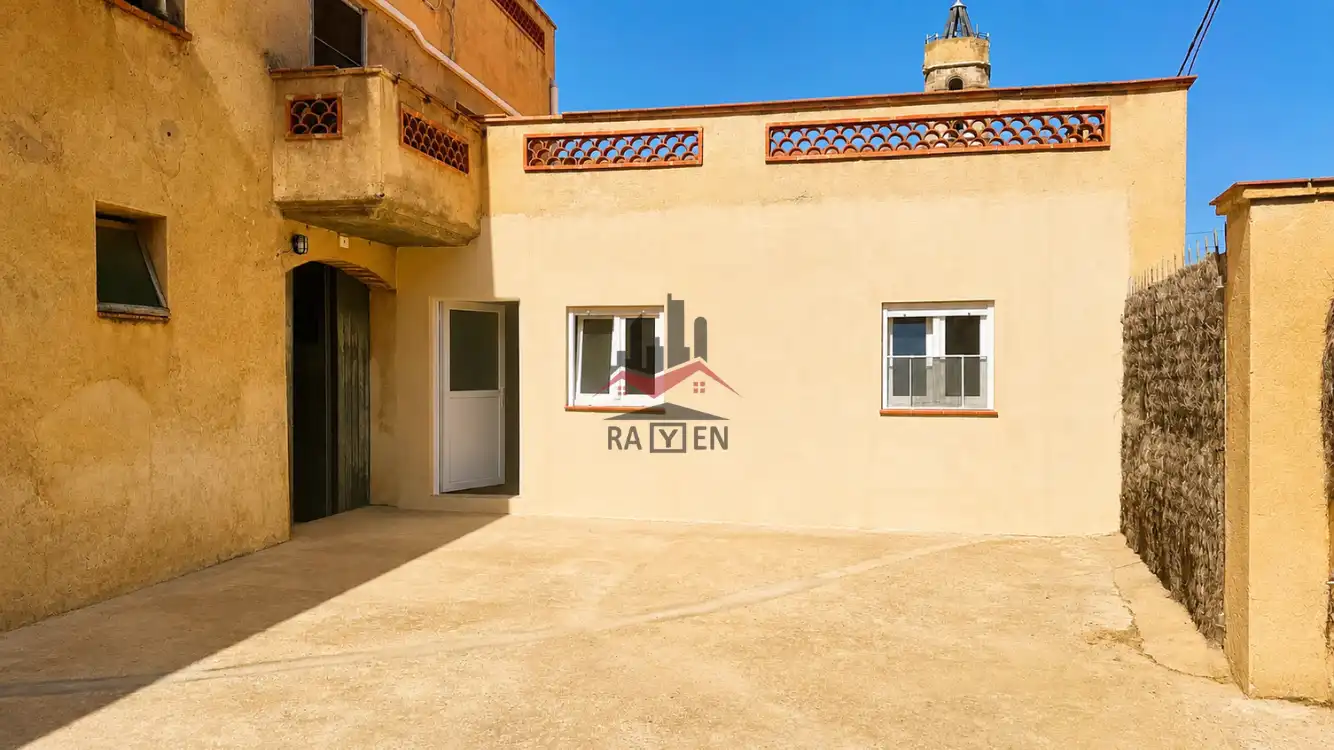 Exterior view of Detached homes for sale in Riumors