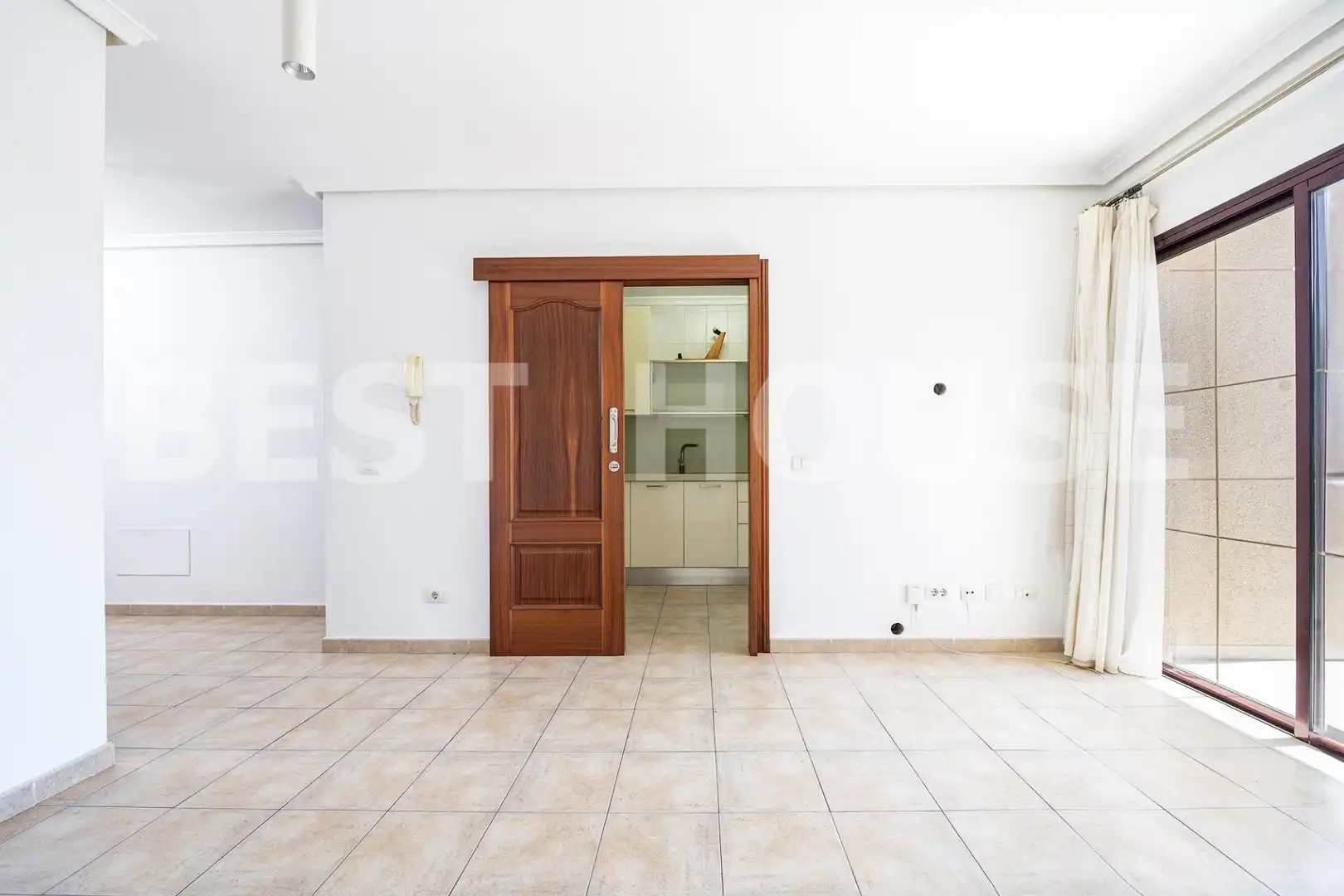 Piso en venta en Santa Lucía de Tirajana con Balcón