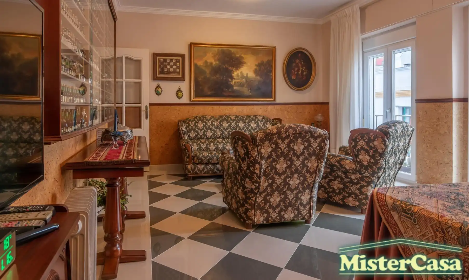Sala d'estar de Pis en venda en Jerez de la Frontera amb Aire condicionat i Balcó