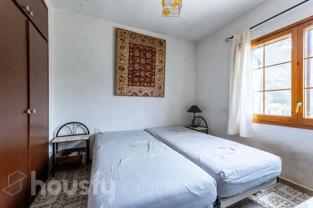 Dormitori de Casa o xalet en venda en Torrelles de Foix amb Aire condicionat, Calefacció i Jardí privat