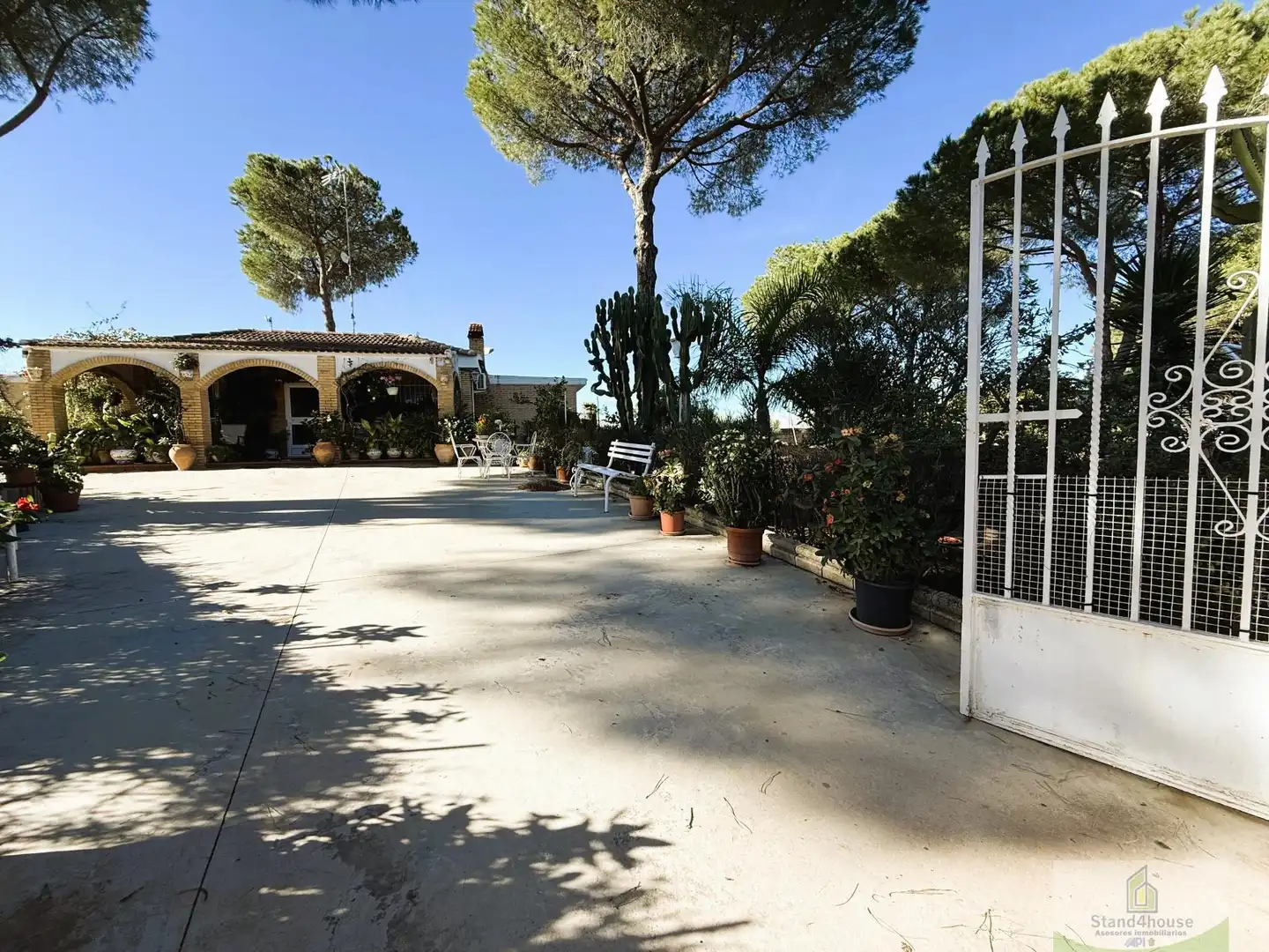 Jardín de Casa o chalet en venta en Bonares con Aire acondicionado, Calefacción y Terraza
