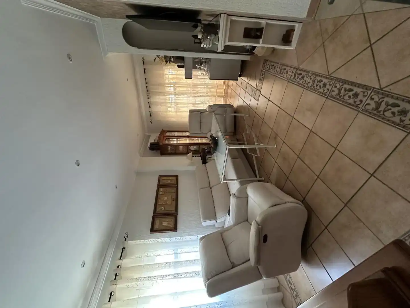 Sala d'estar de Casa adosada en venda en San Fernando amb Aire condicionat i Balcó