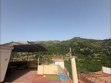 House for sale in Calle Real