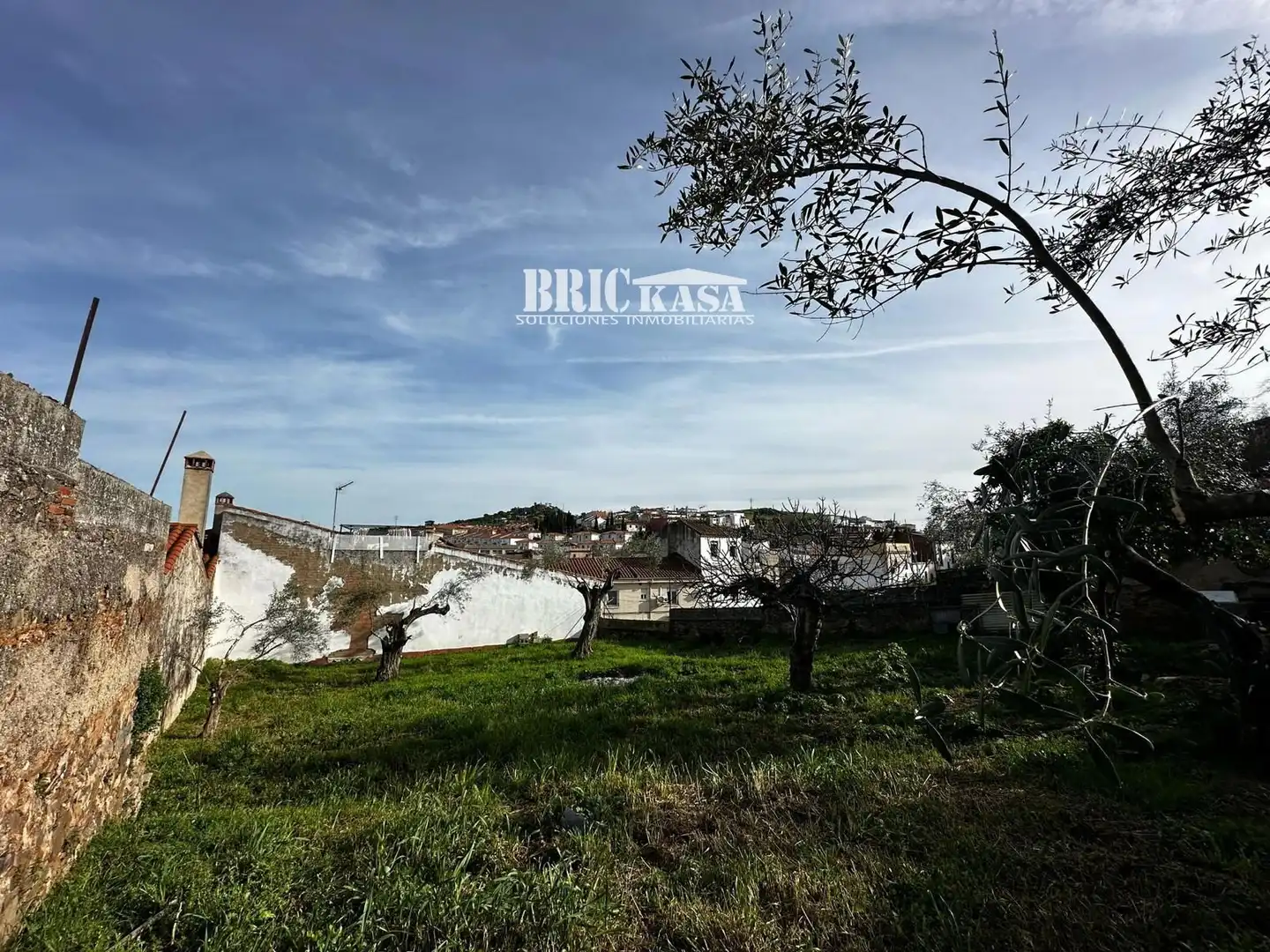 Vista exterior de Terreny en venda en Cáceres