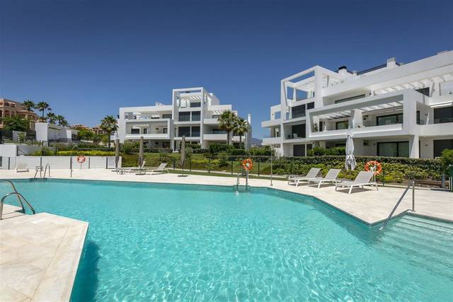 Planta baja en Venta en Benatalaya