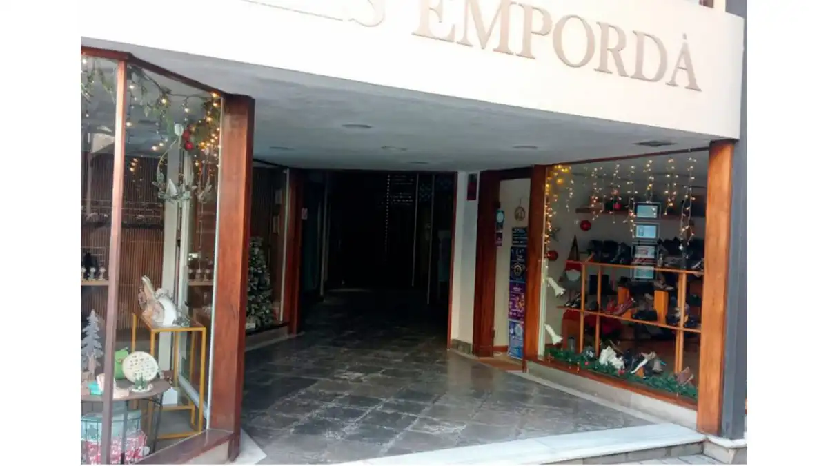 Local en venda a CAVALLERS, Nº 44 PL BAJA PU 2, 44, Centre