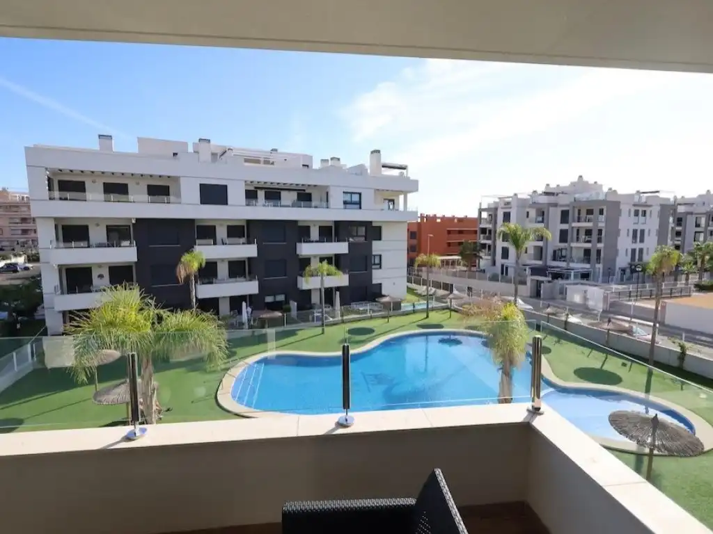 Vista exterior de Apartamento en venta en Orihuela con Terraza