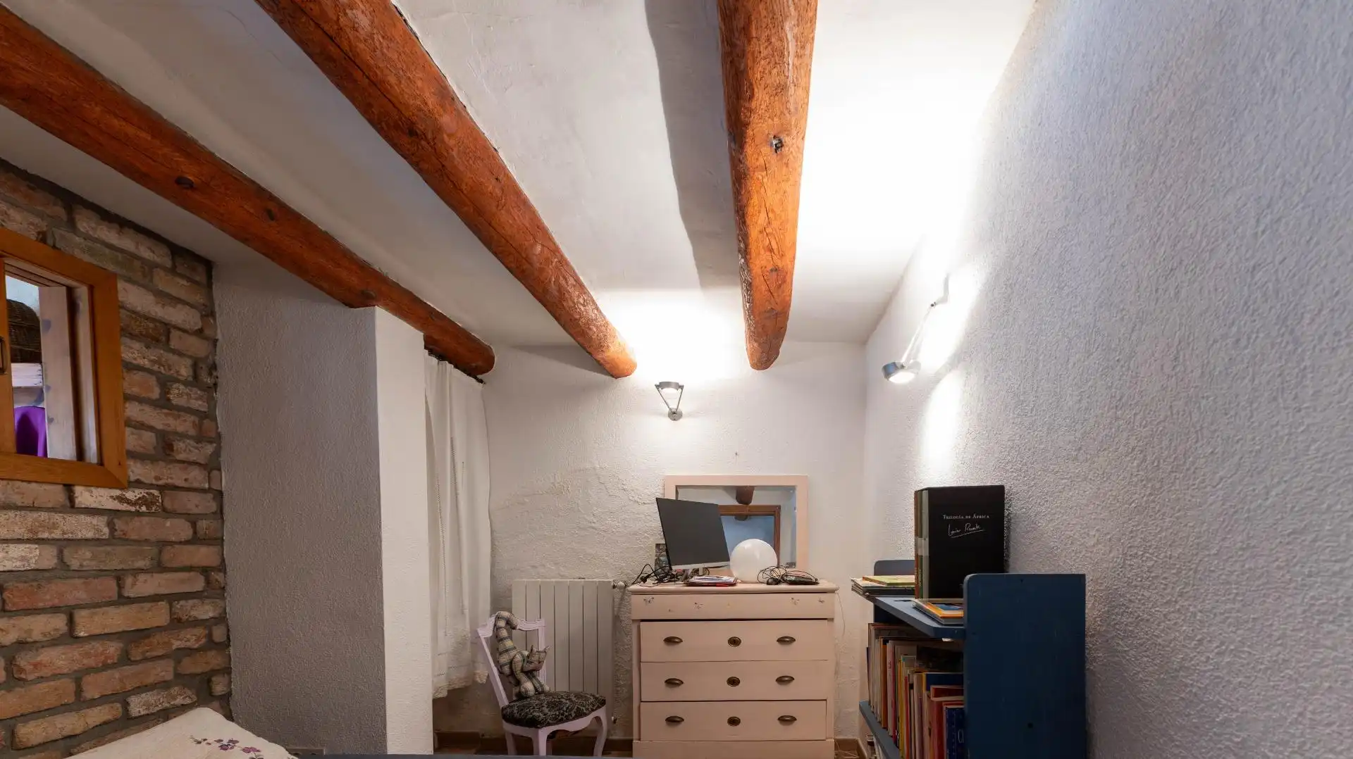 Habitación de Finca rústica en venta en El Bruc con Calefacción y Terraza