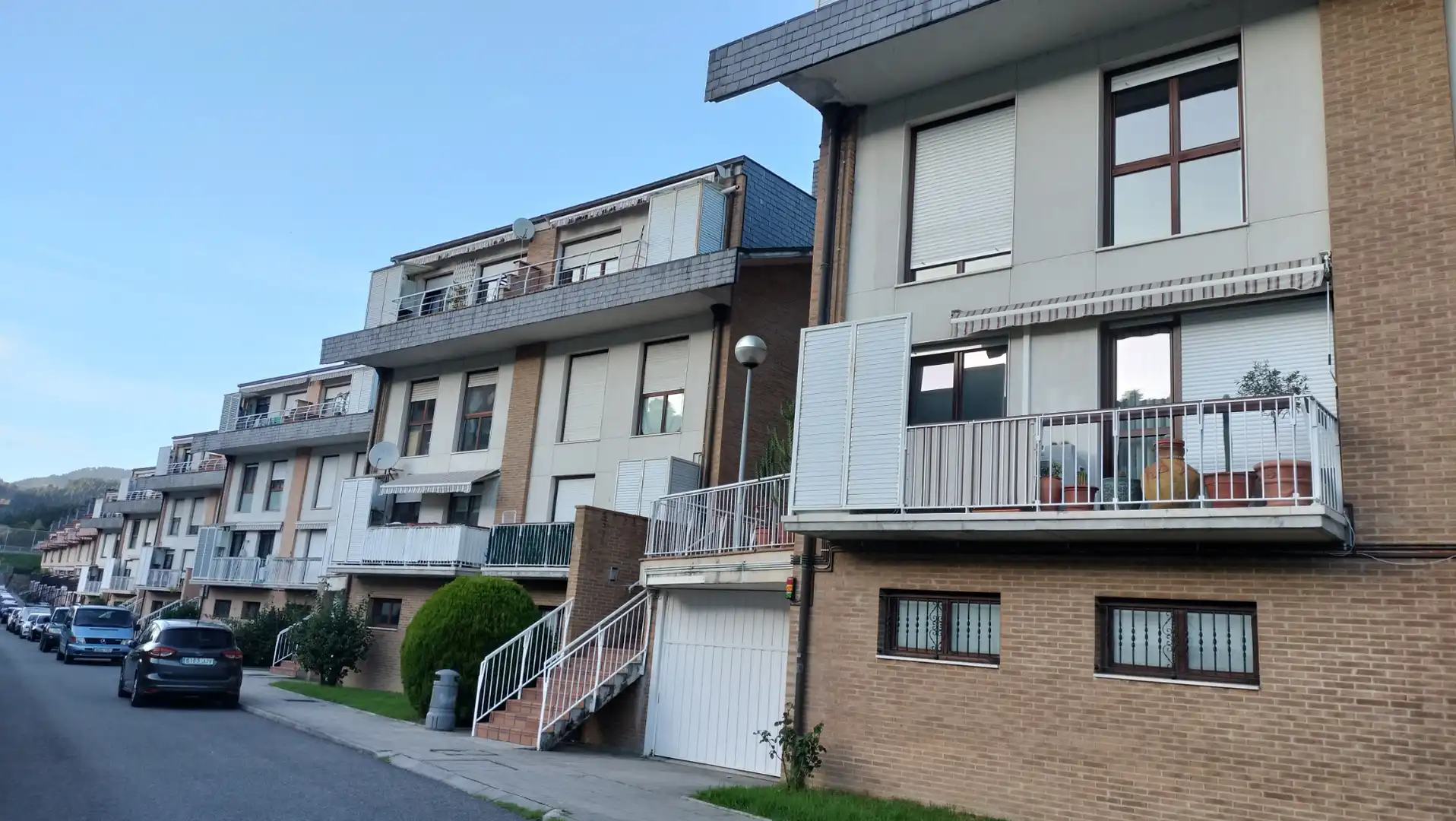 Vista exterior de Dúplex en venta en Laudio / Llodio, Araba - Álava