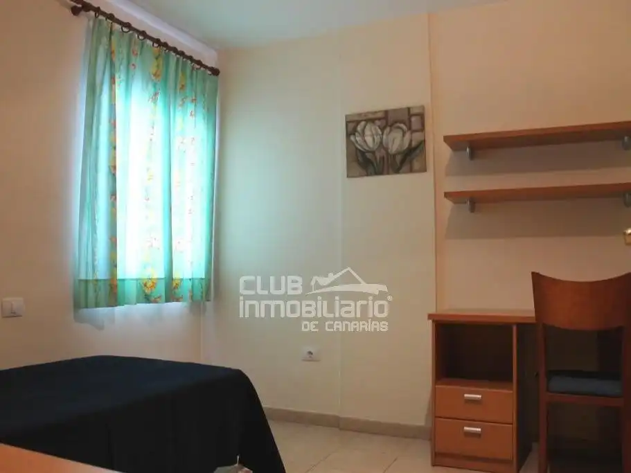 Habitación de Piso en venta en Santa Cruz de Tenerife con Trastero, Amueblado y Balcón