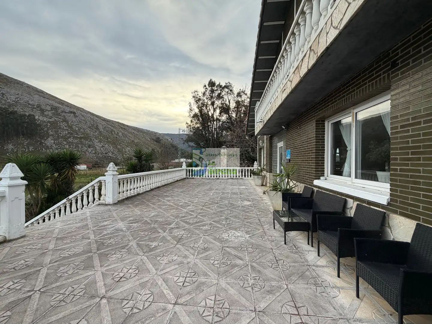 Terraza de Casa o chalet en venta en Castro-Urdiales con Calefacción, Jardín privado y Terraza