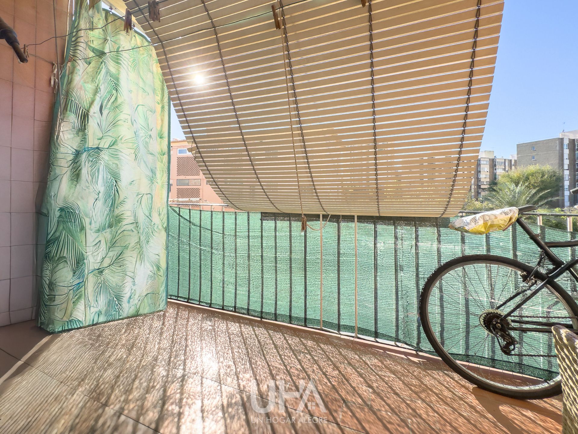 Terrassa de Pis en venda en Viladecans amb Aire condicionat i Balcó