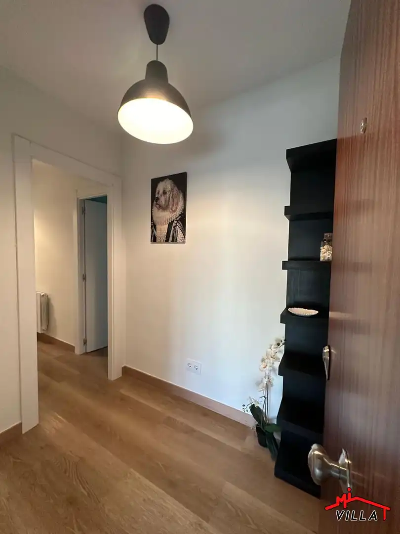 Wohnung zum Verkauf in Laredo mit Heizung und Parkett