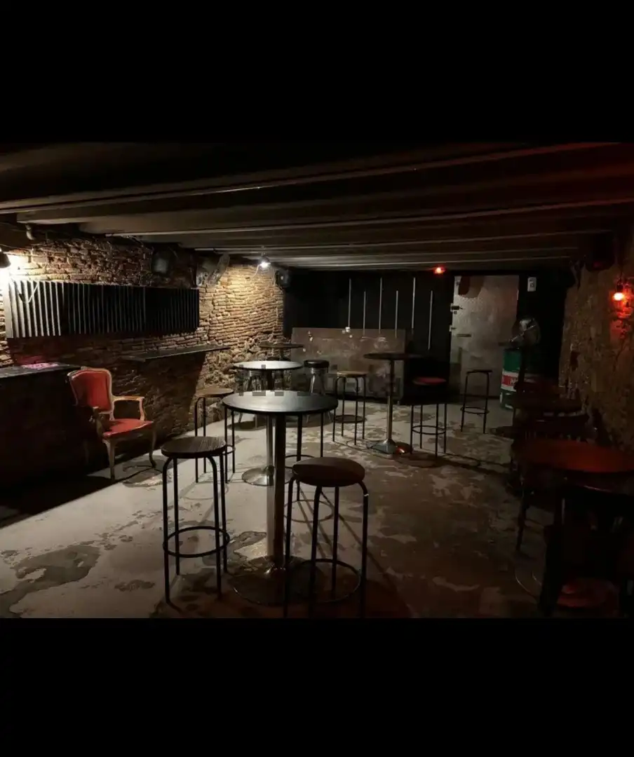 Local comercial en traspaso en Carrer de l'Hospital, imagen 2