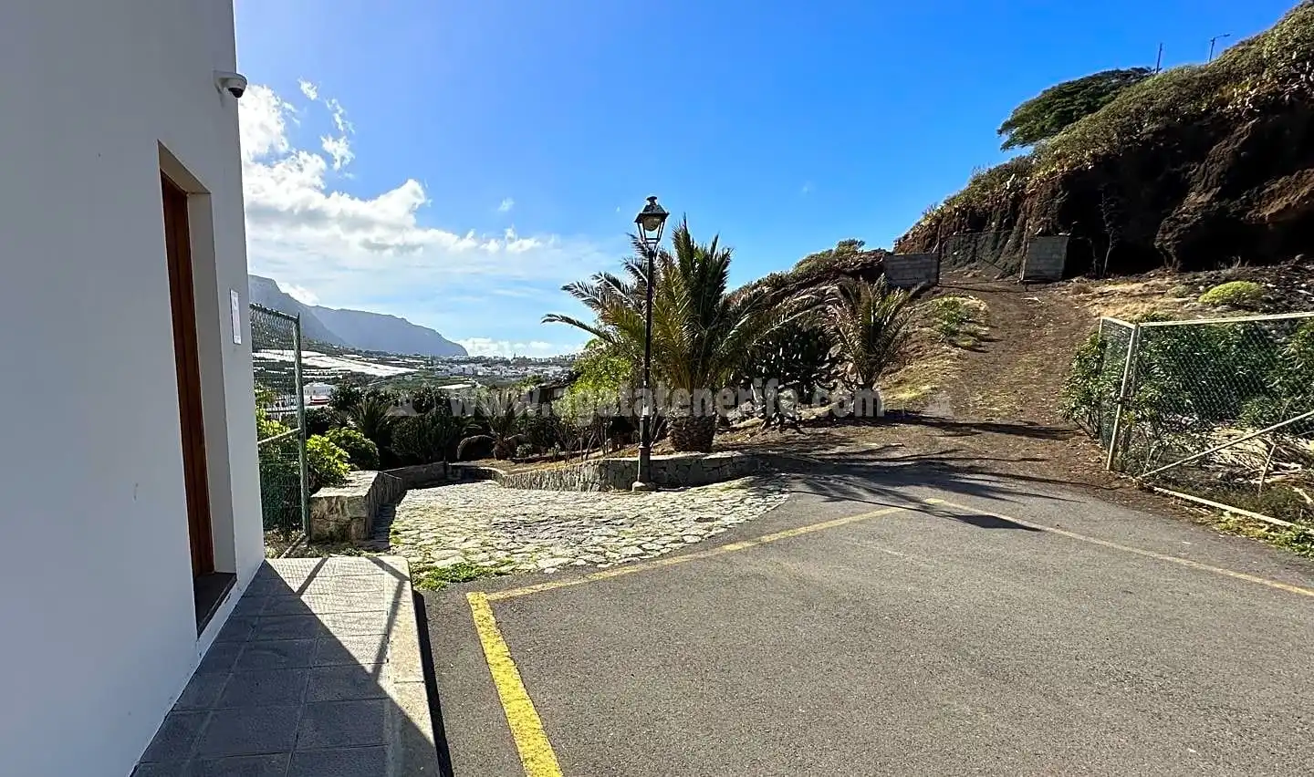 Vista exterior de Casa o chalet en venta en Los Silos con Aire acondicionado, Jardín privado y Terraza