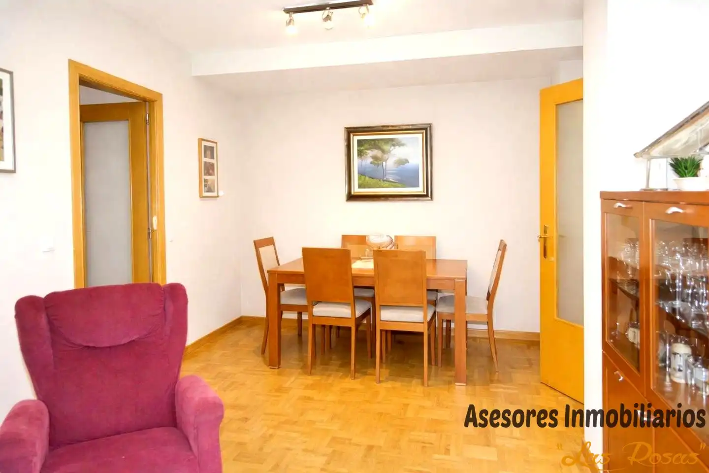 Dining room of Flat for sale in  Madrid Capital  with Air Conditioner, Heating and Parquet flooring
