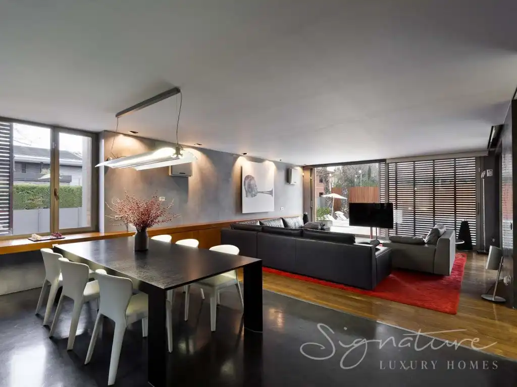 Living room of Houses for sale in Sant Cugat del Vallès  with Air Conditioner, Heating and Private garden