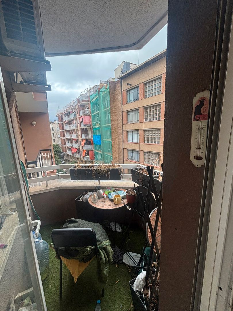 Balcony of Flat for sale in  Barcelona Capital  with Air Conditioner, Heating and Oven
