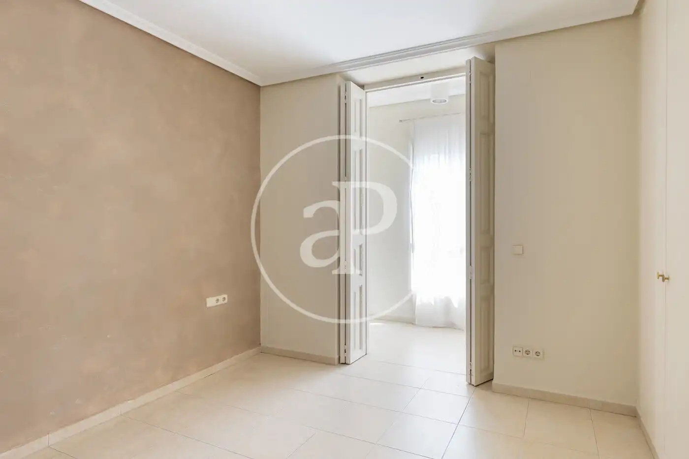 Wohnung zur Miete in Valencia mit Klimaanlage und Heizung