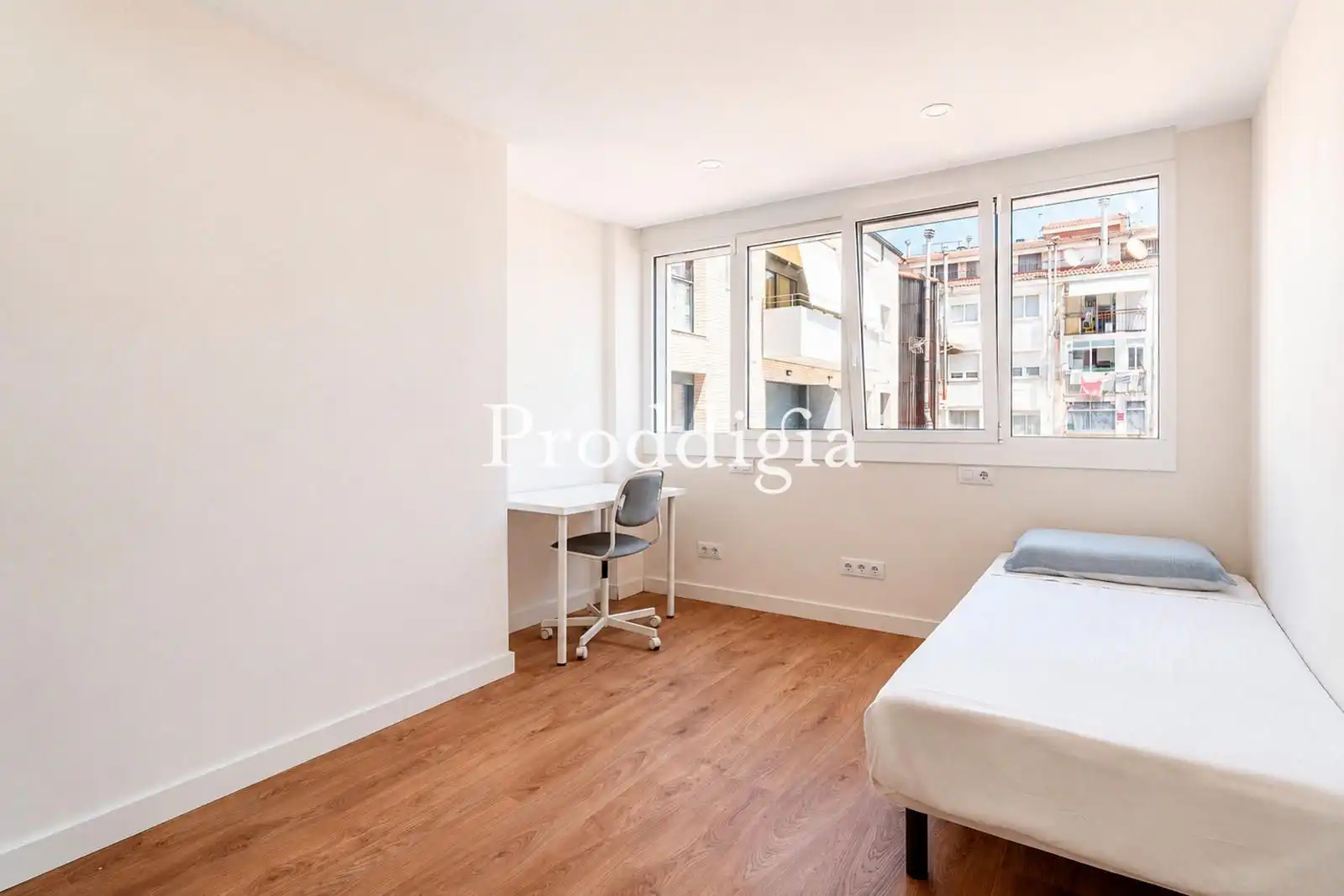 Habitación de Piso en venta en Rubí con Aire acondicionado, Calefacción y Terraza