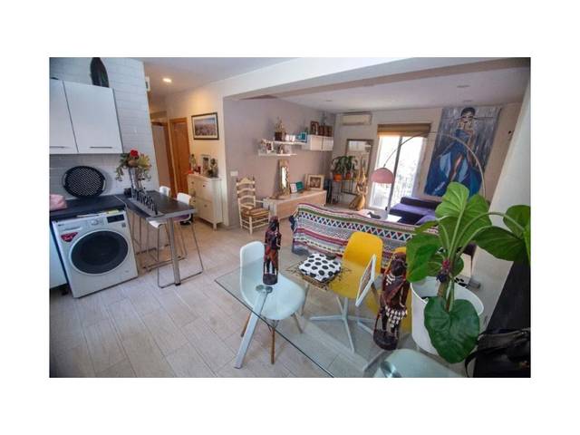 Piso en Alquiler en La Llum