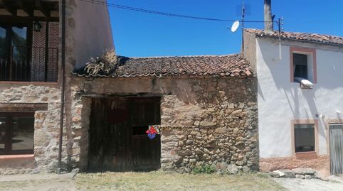 Casa Pueblo en venta en Navafria, 1 dormitorio.