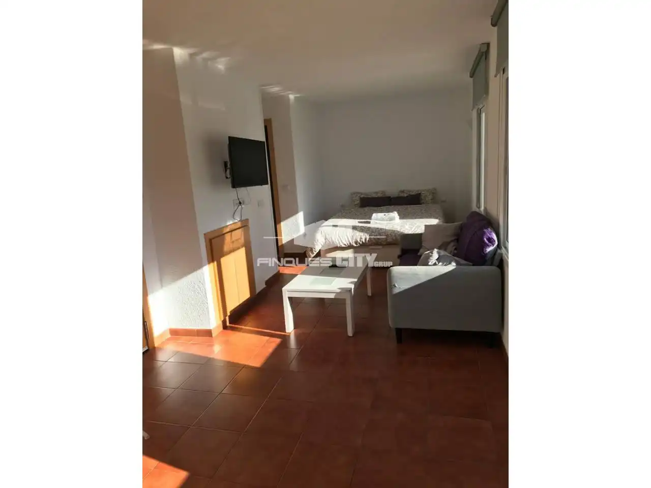 Dormitori de Estudi en venda en Pineda de Mar amb Moblat i Piscina comunitària